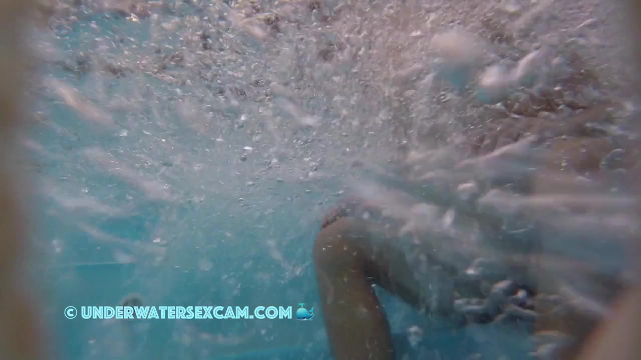 They Fuck During The Bubbles After That He Must Wait