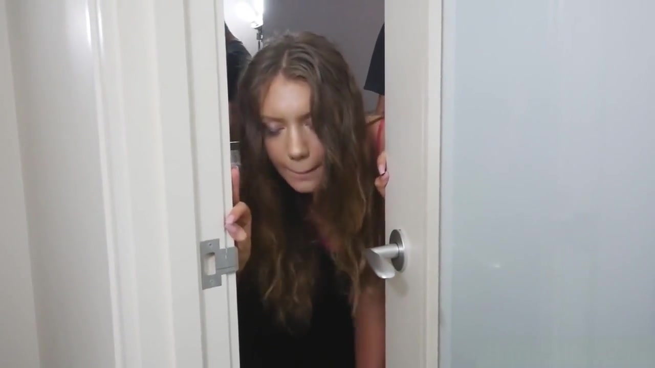 Stepsis Elena Koshka Seducing Her Stepbro
