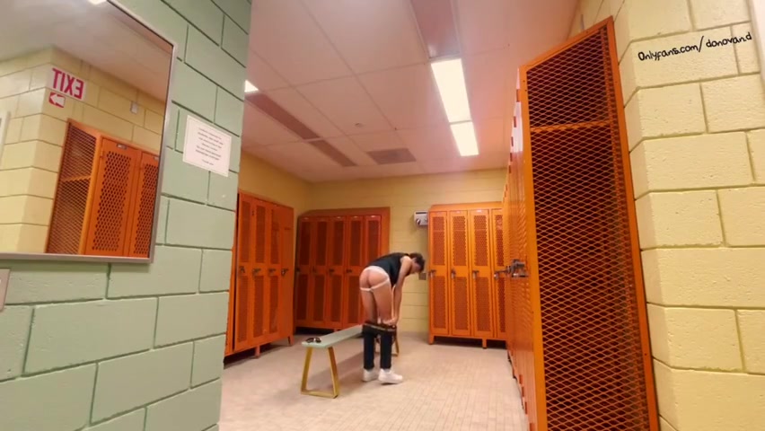 abx 192 - Donovan Doing Good In School