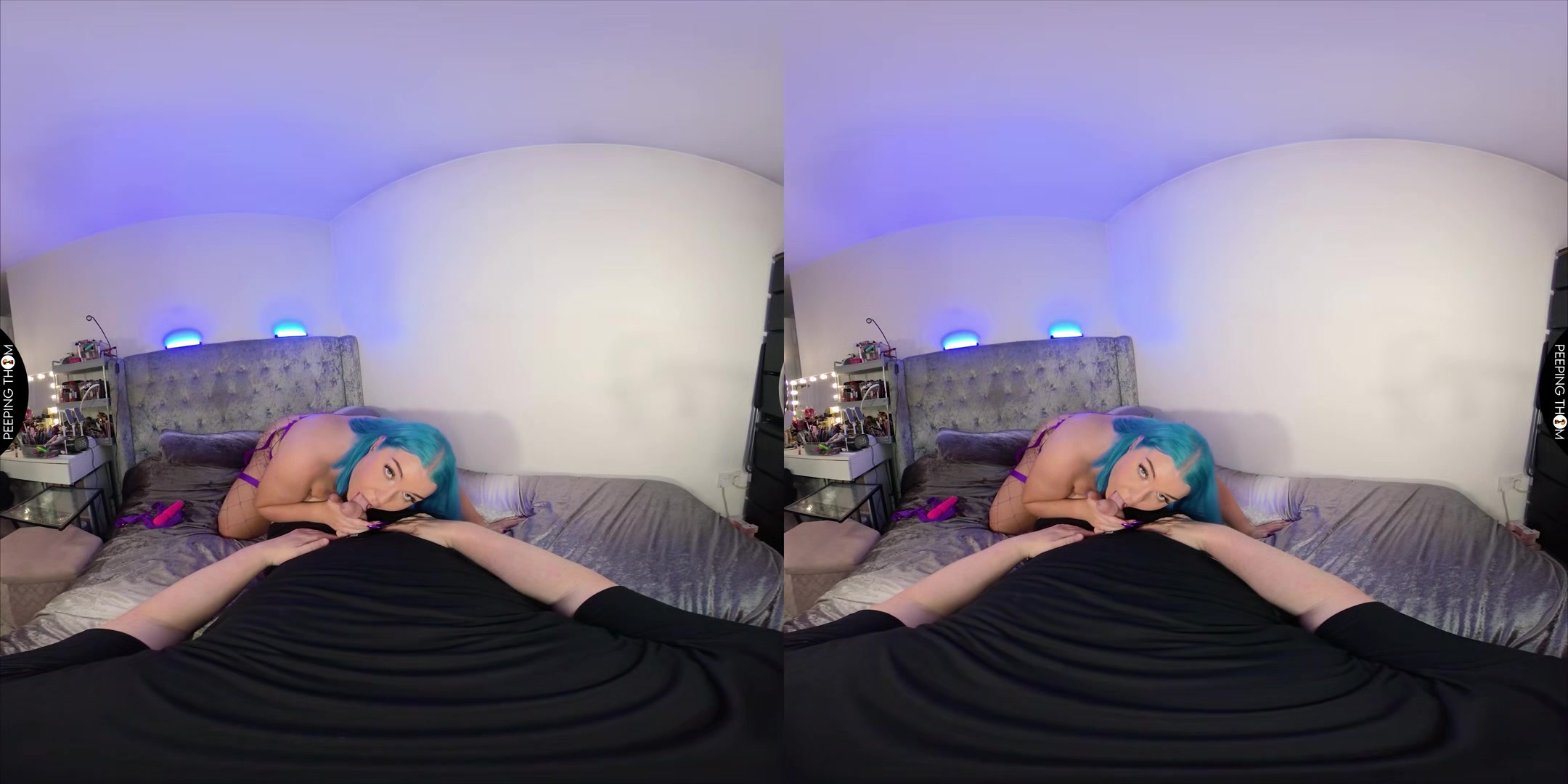 Crazy Cock Sucking Newbie In The Changing Room - Sexlikereal