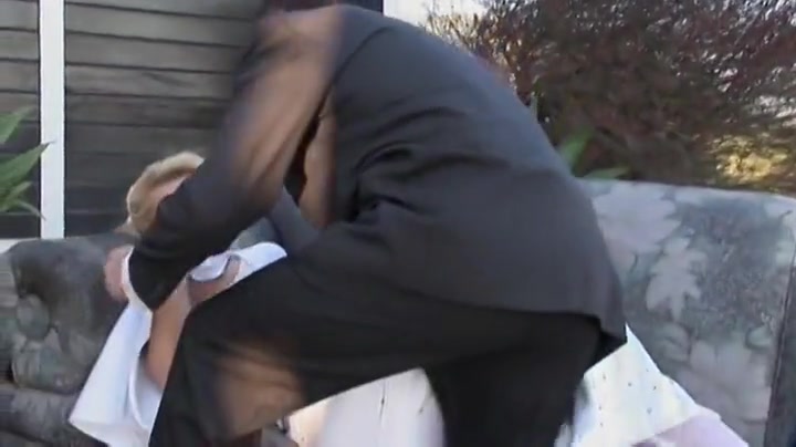 shemale Bride Samara Lays fucked outside