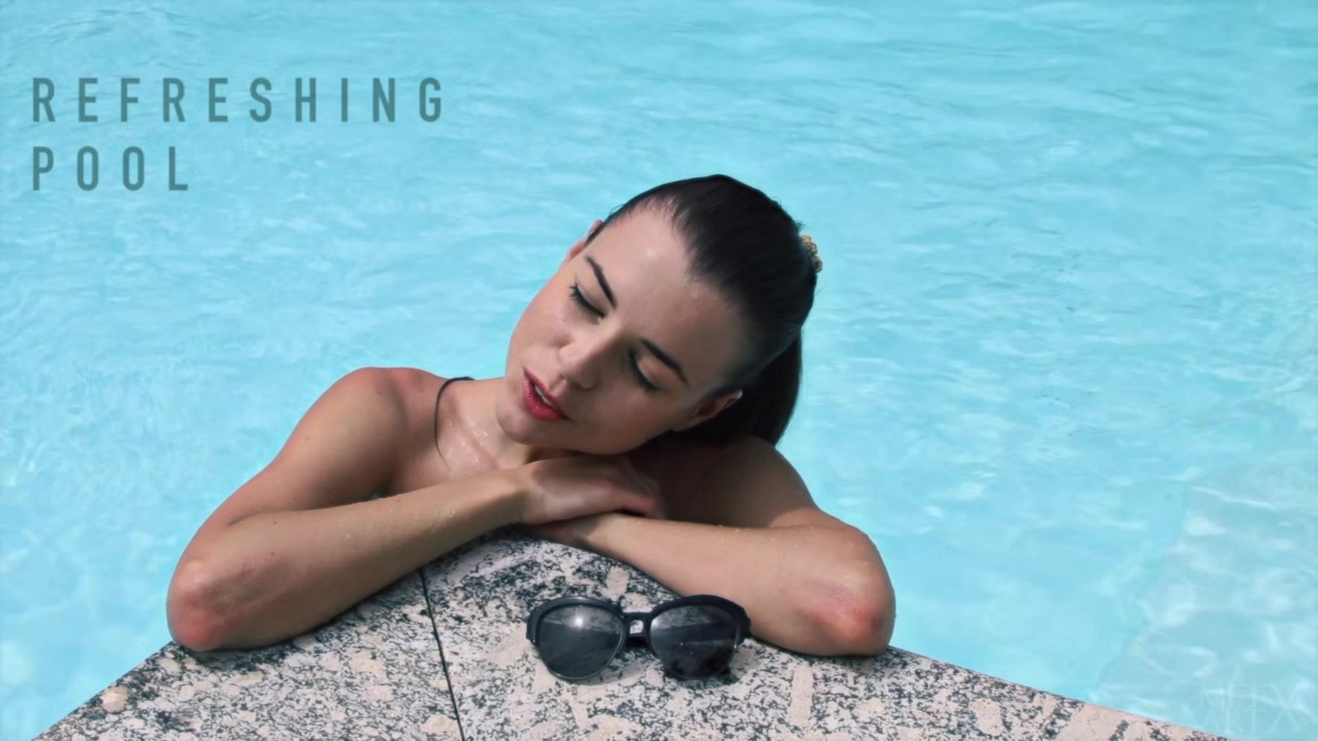 Refreshing Pool - Valeria A - MetArtX