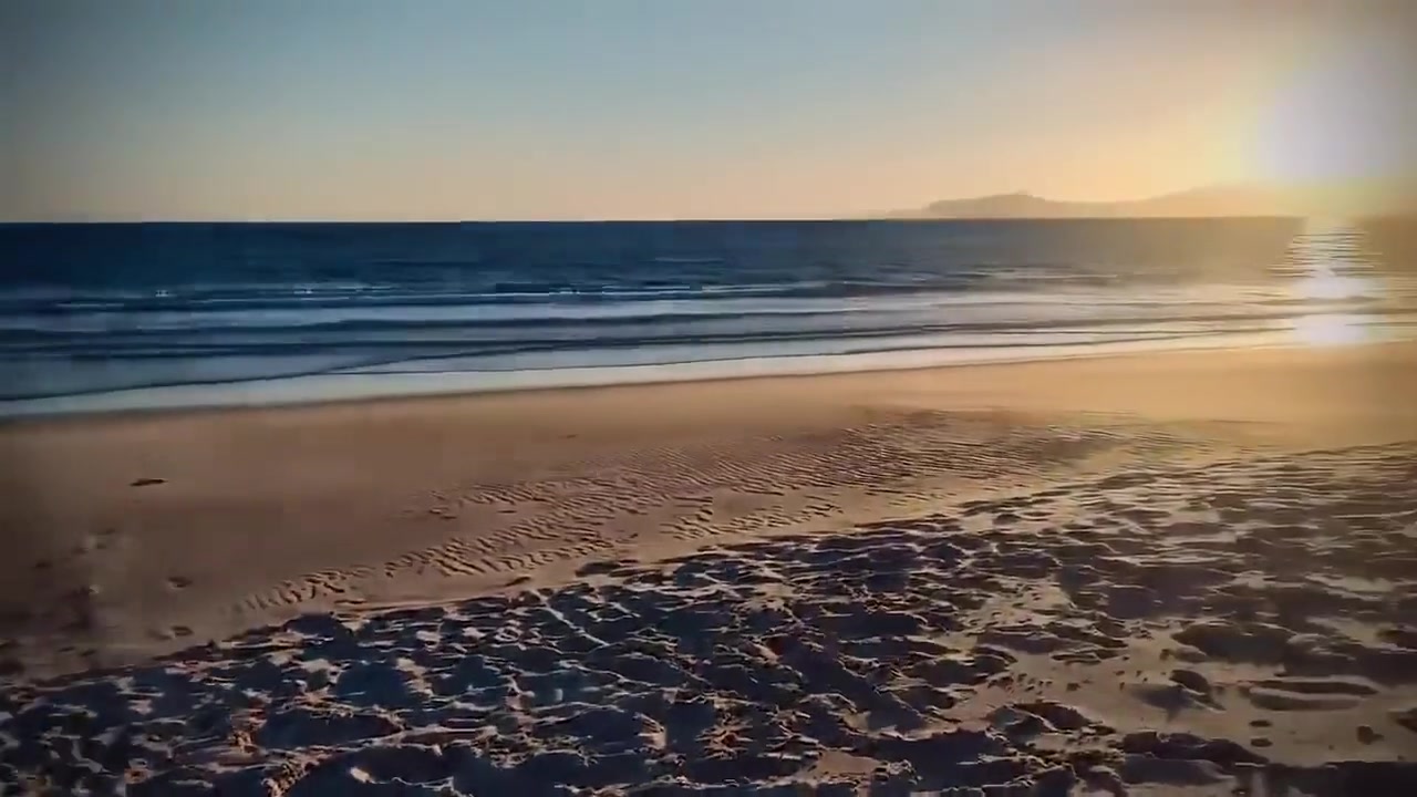 Frotting Cocks With Huge Cums In A Paradise Beach At Sunset
