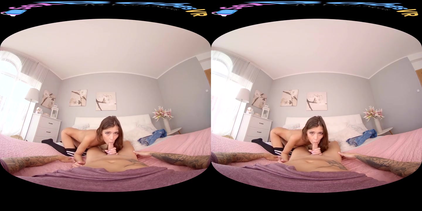 VR porn - Wet College student 18+ - SexBabesVR