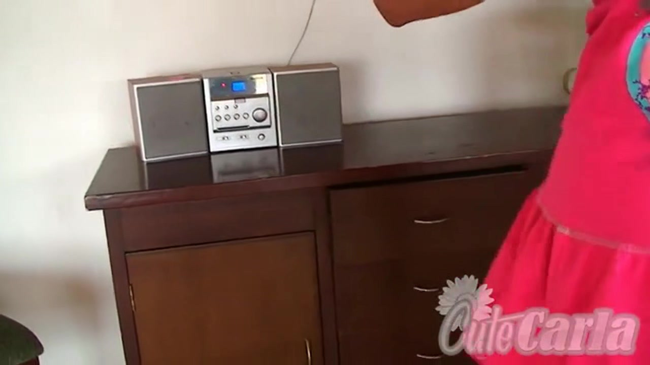 Petite amateur carla teasing