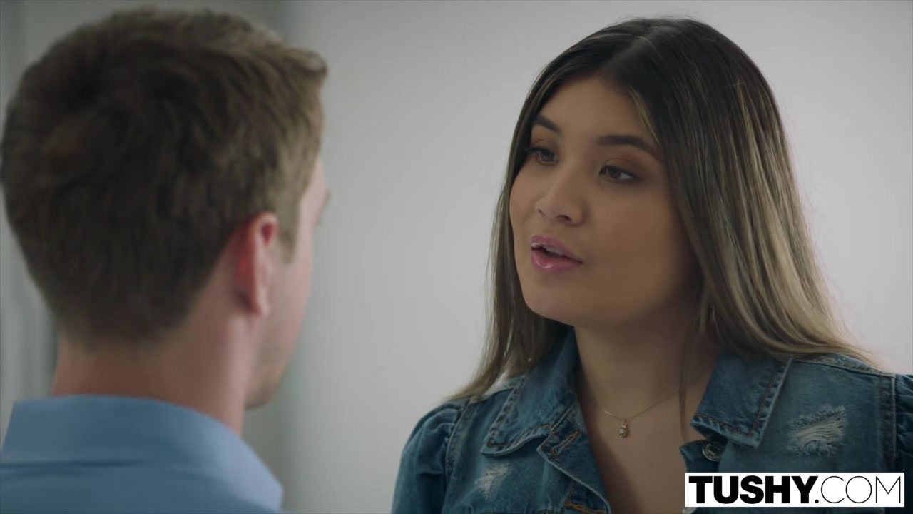 TUSHY Brenna Sparks Wants To Be Gaped By A Married Man