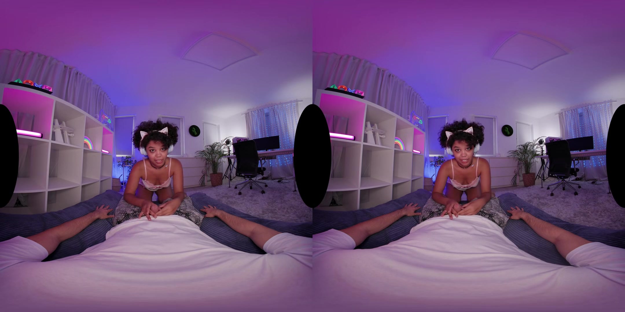 Erotic Gaming Session starring Selva Lapiedra