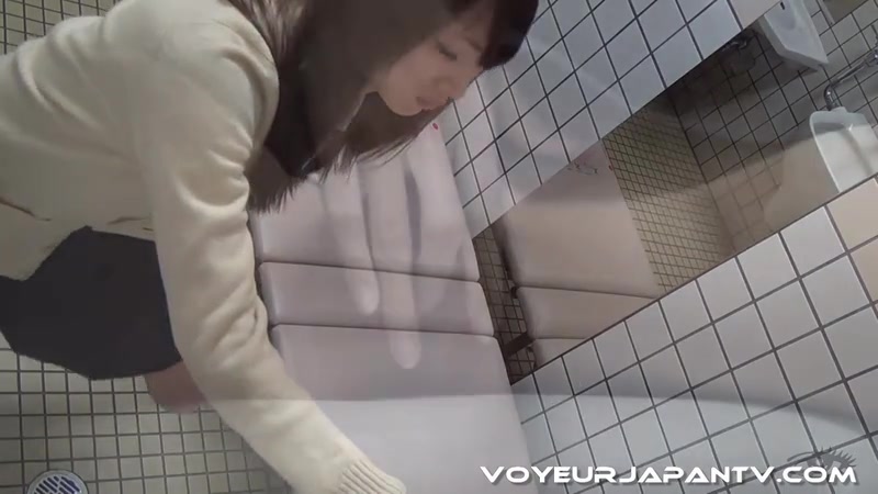 Finger Filled Fun - VoyeurJapanTV