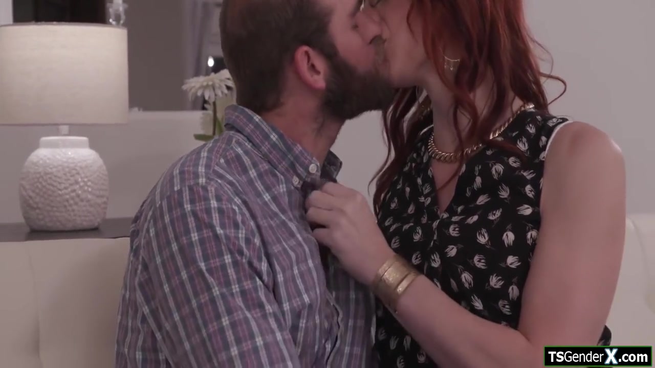 Janie Blade And Jonah Marx - How About You Fucking Your Shemale Boss