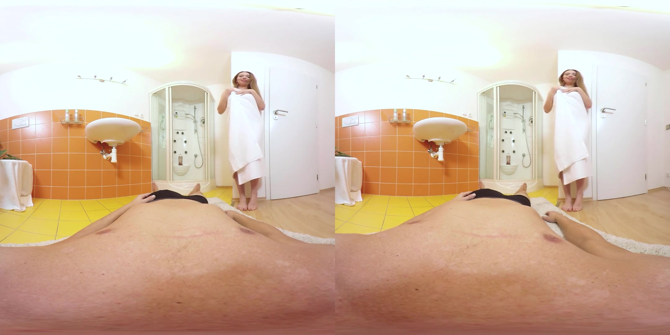 Sophie Luuna in Clean Cutie Rides A Dick - TmwVRNet