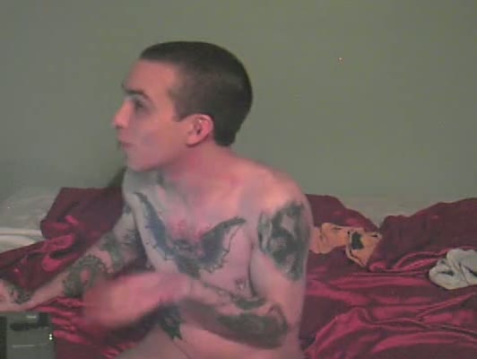 Amateur with glasses gets fucked