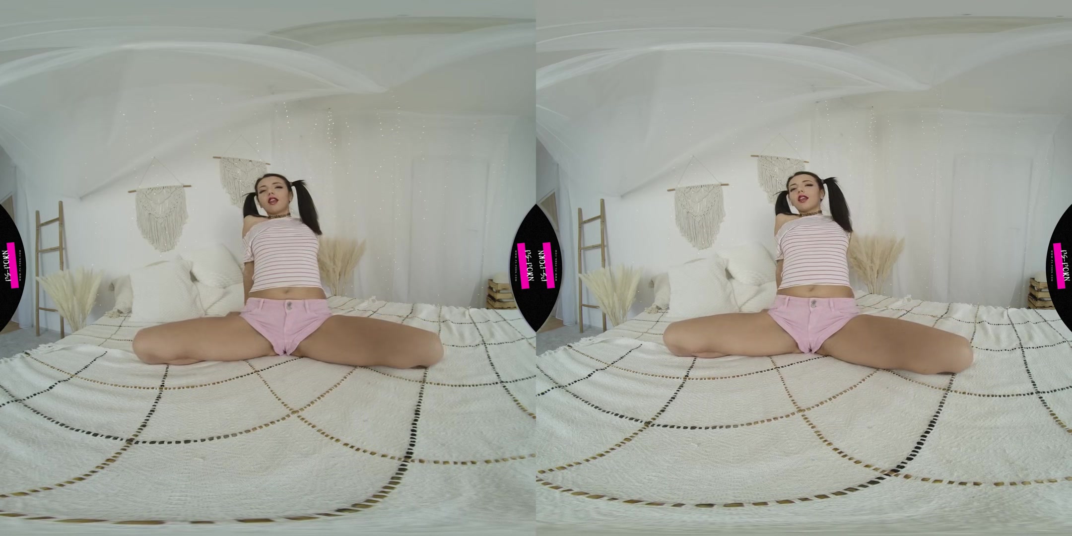 Solo Masturbation With Mitzi X