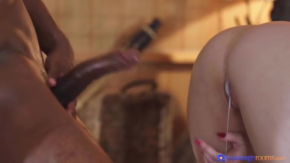 Lady Bug In Petite Young Masseuse Works Wonders 2
