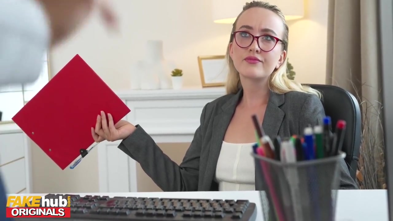 German Office Girl With Plump Ass Having An Affair Has Sneaky Anal Sex In Bosses Office With Erik Everhard, Ann Kiray And Caramella Del X