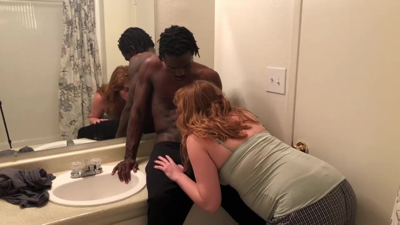 Redhead teen 18+ PAWG Gets fucked Hard on Bathroom Counter Gets creampie by BBC