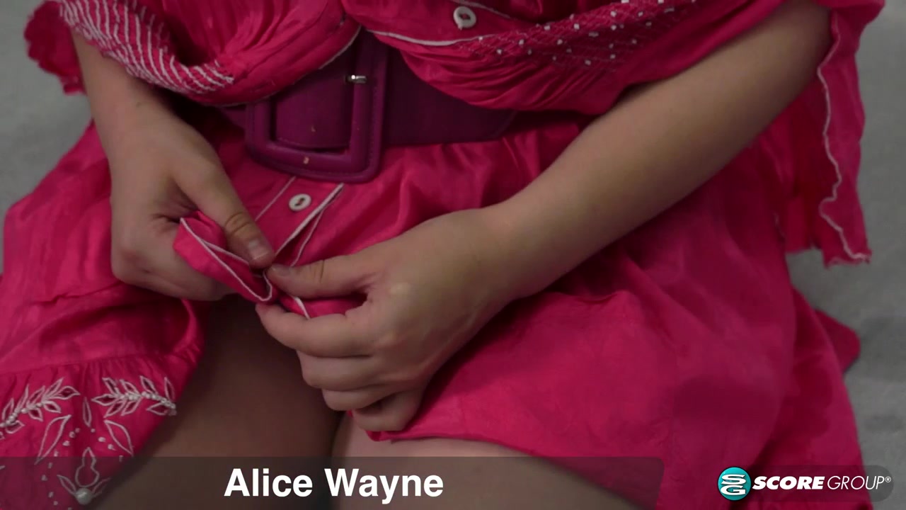 Alice Wayne Finds Joy In Big-Tit Toyland - ScoreLand