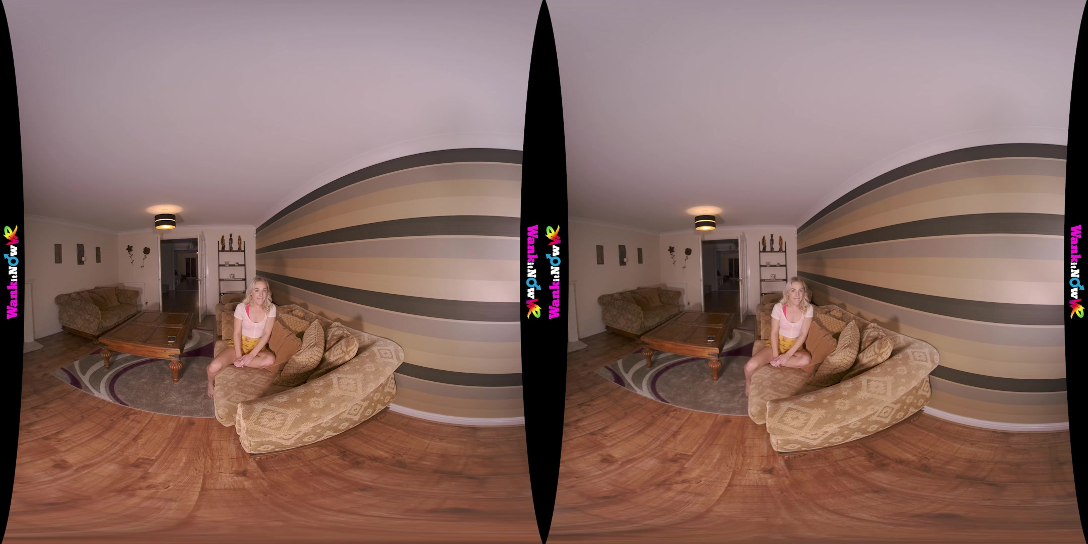 Hots For Me featuring Amy W - WankitNowVR