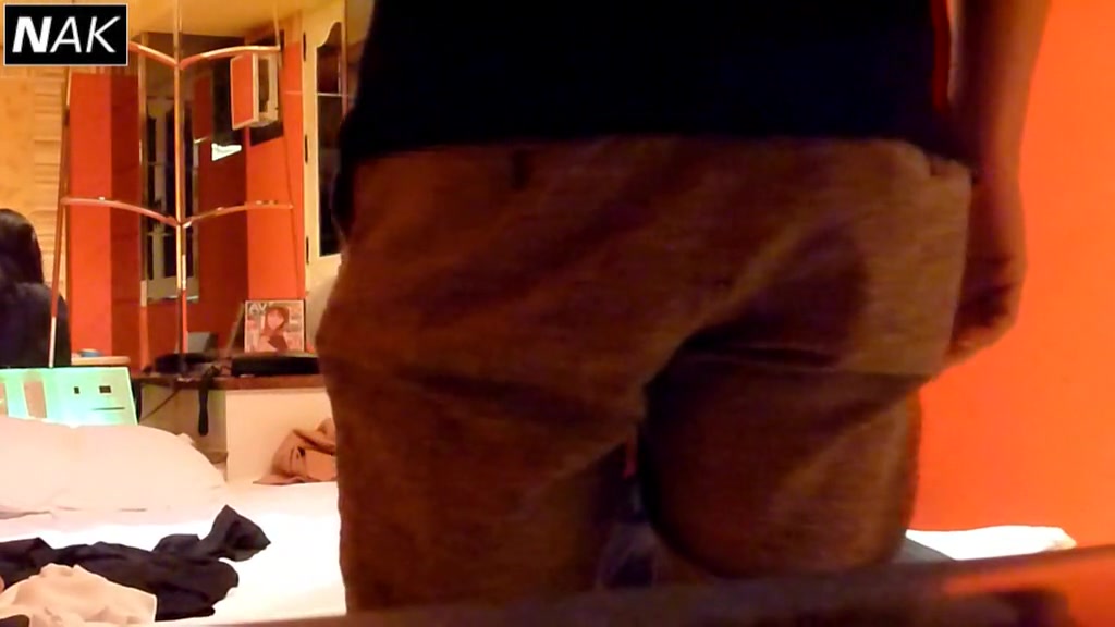It seems that girls are easily seduced in this room