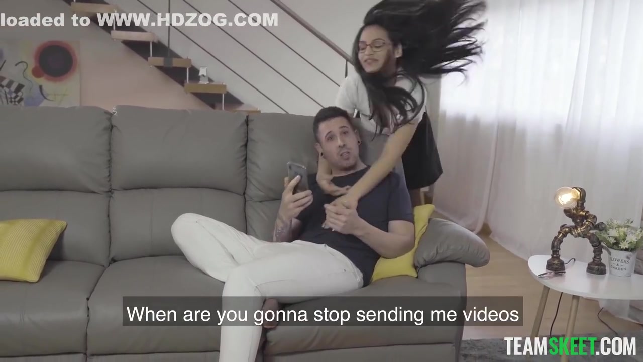 Turned To Her Stepbrother After Being Horny With Sahily Sweet