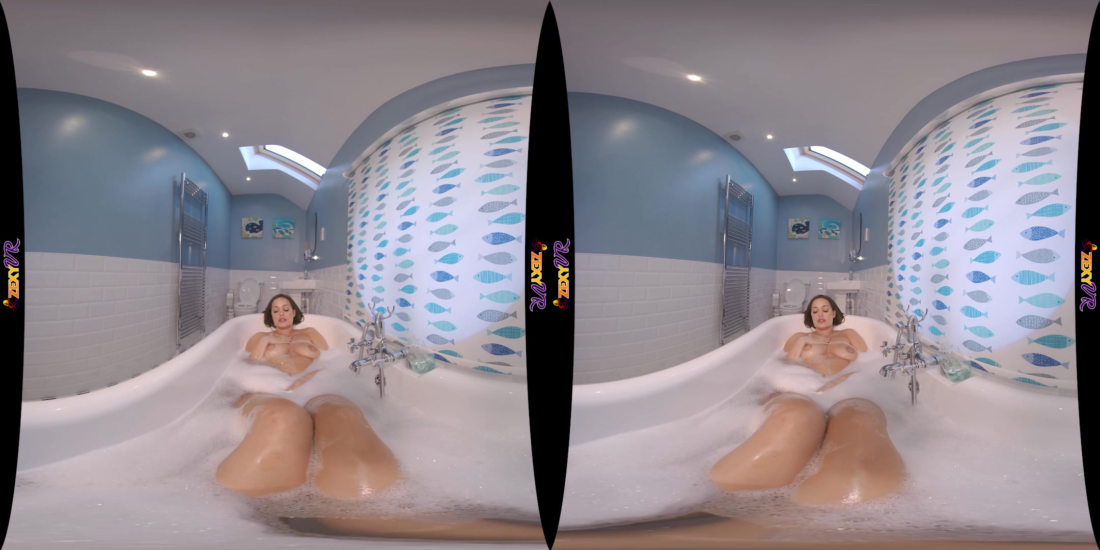 Bathe With Me Pt:2 featuring Frankie L - ZexyVR