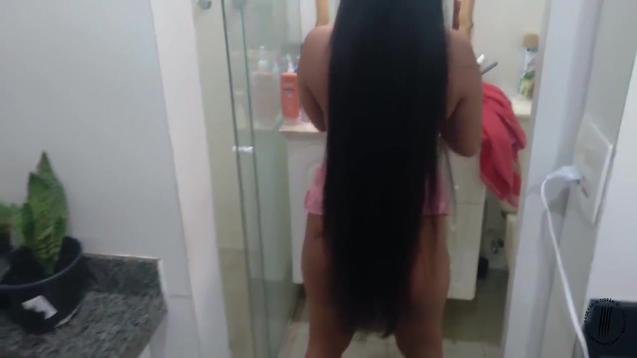 Tem No Red Mostrando Tudo O Que Rolou Nas Gravacoes Das Entrepadas Do Tigrao!! E Bastidores Do Tigrao!!! 9 Min - Safyra Safi And Making Of