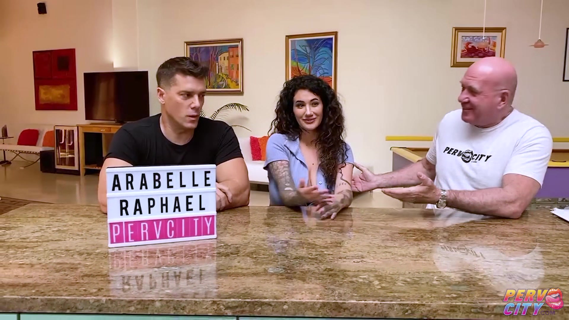 Arabelle Raphael Live