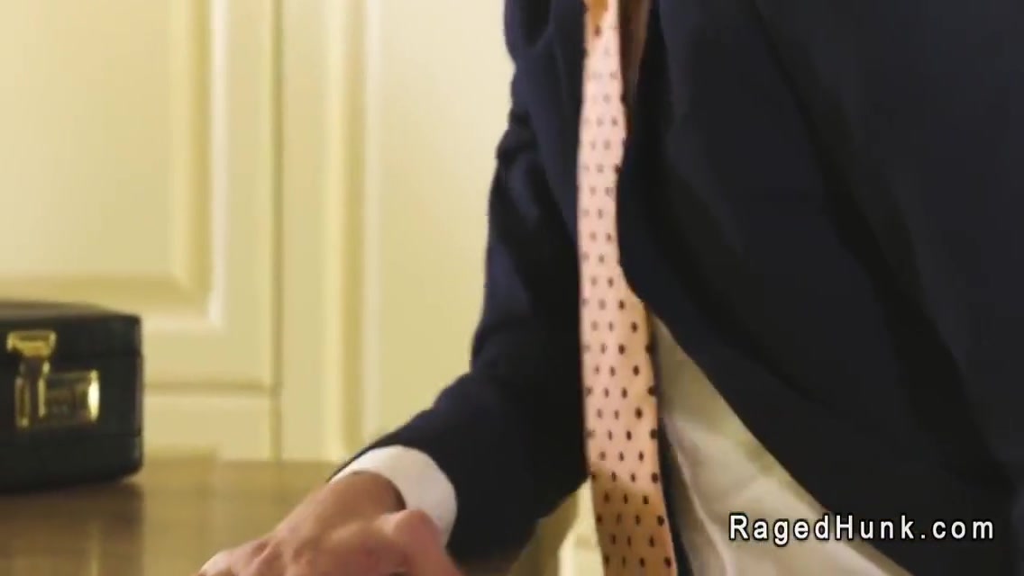 Huge Dick Mogul Anal Fucks Realtor At Empty Property 6 Min - Zac Johnson