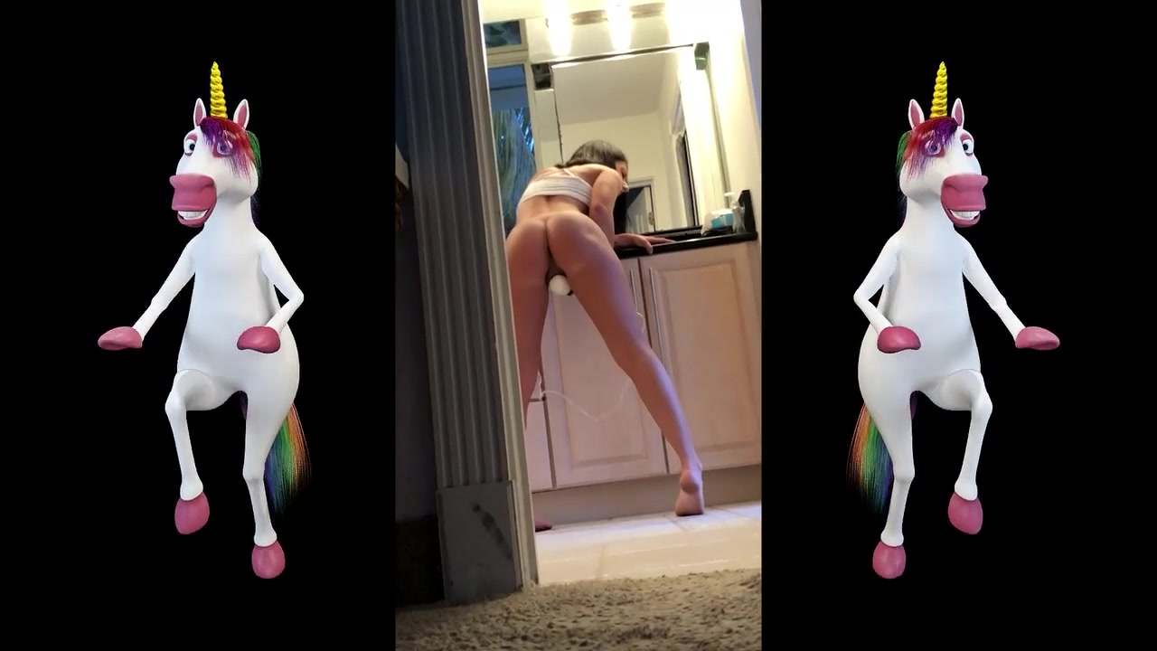 Horny Amateur Solider Masturabtes on Live Stream from Quarters