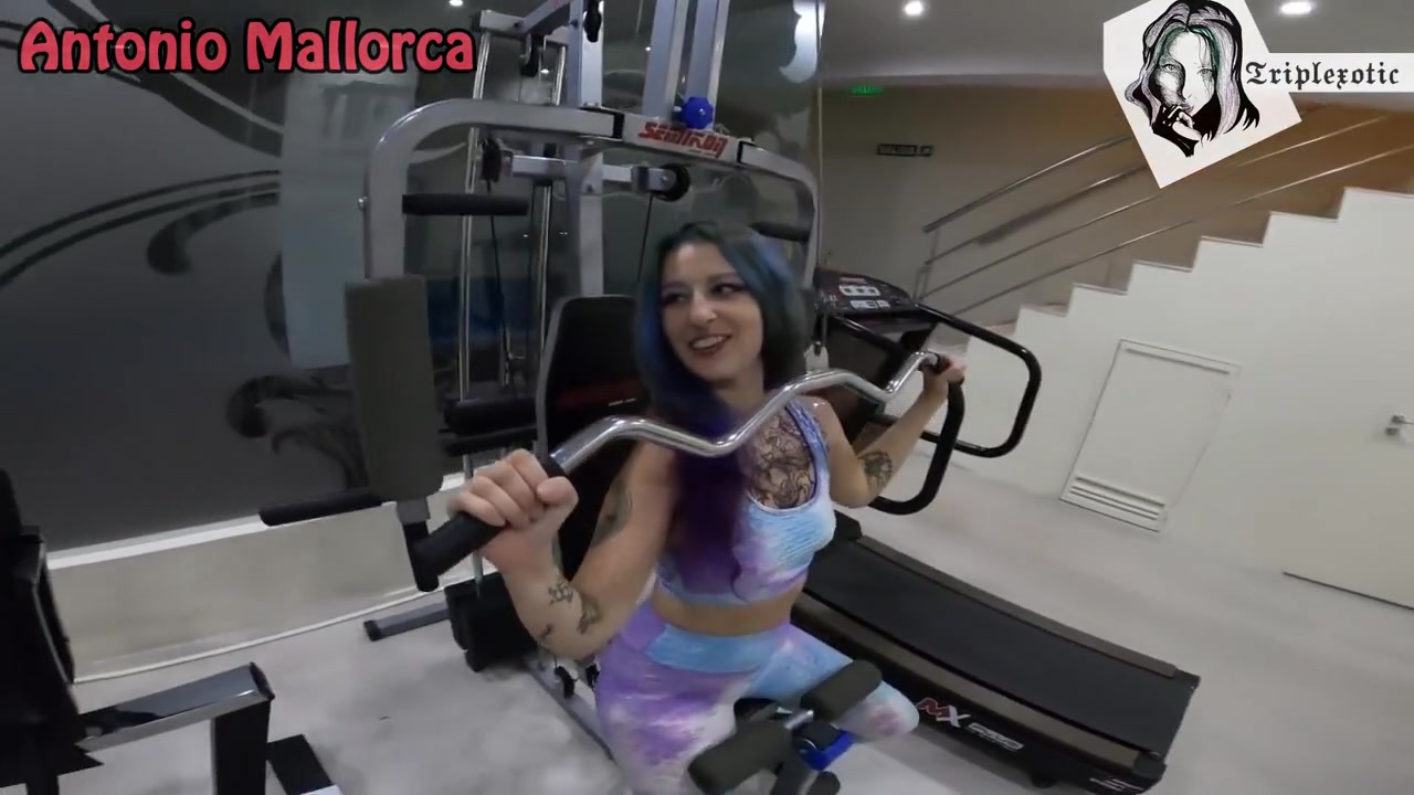 Big White Ass Fitness Freak Argentinian Gets Fucked In The Gym - Meriandheavy