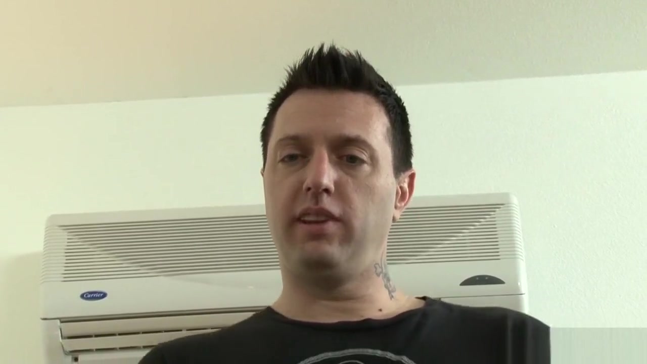 Short haired babysitter fucked by boss
