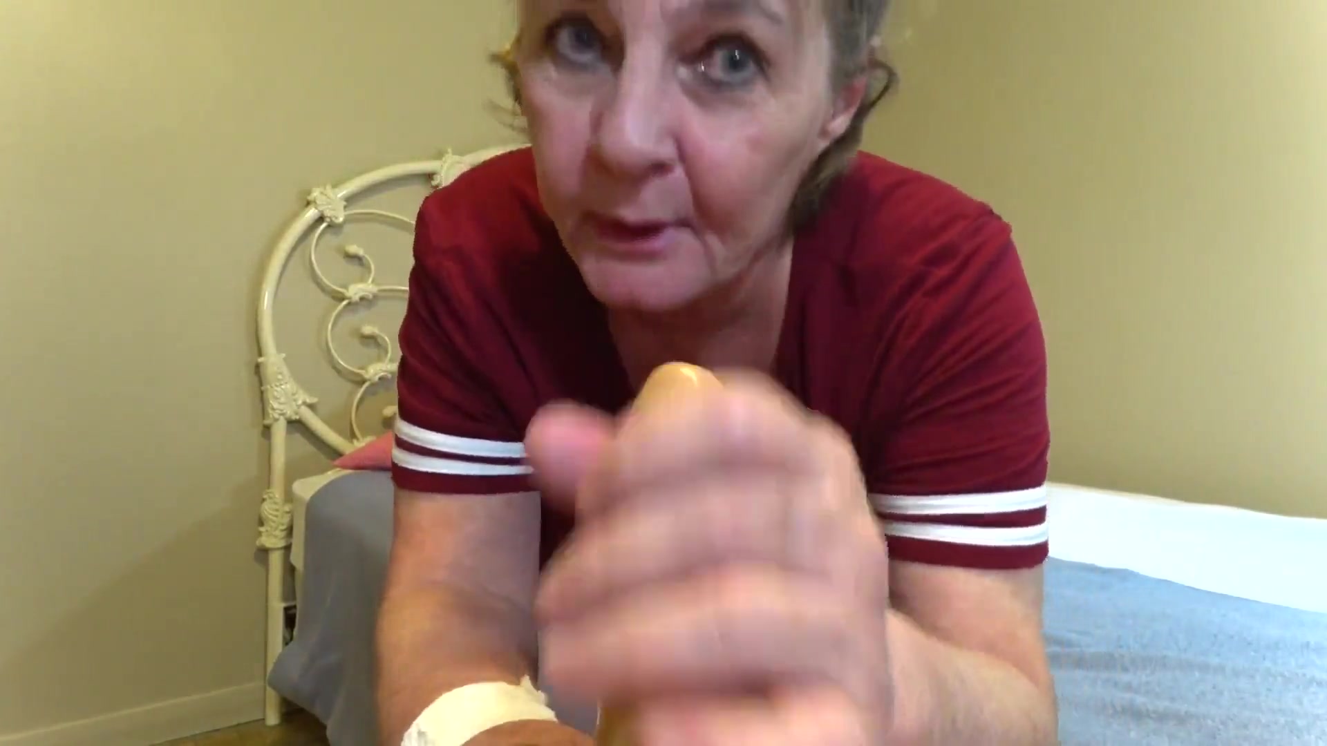 I Want To Help You Masturbate Pt2 - CougarBabeJolee