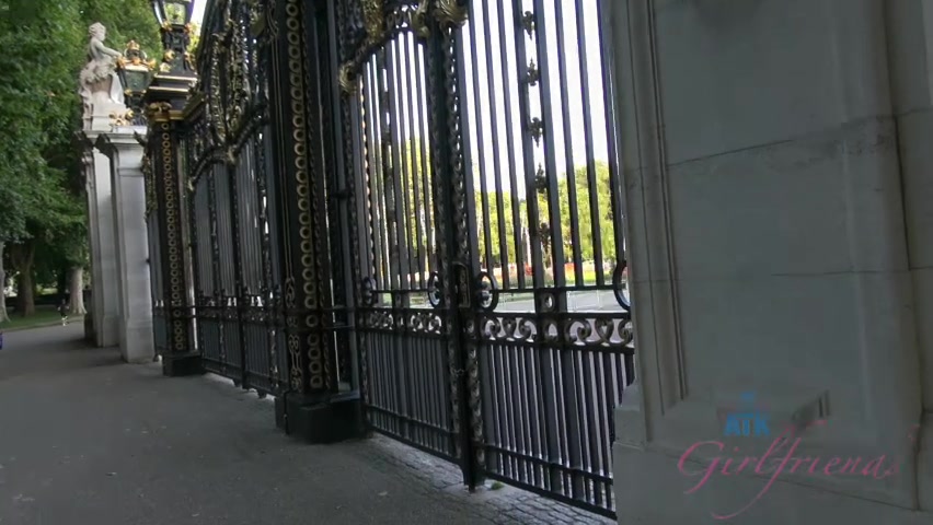 ATKGirlfriends video: the day in London with Ashley Stone.