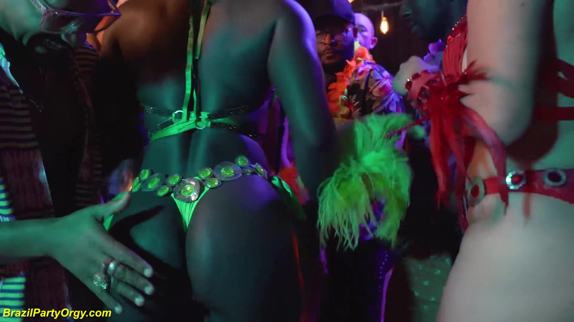 Carnaval Dp Fuck Party Orgy