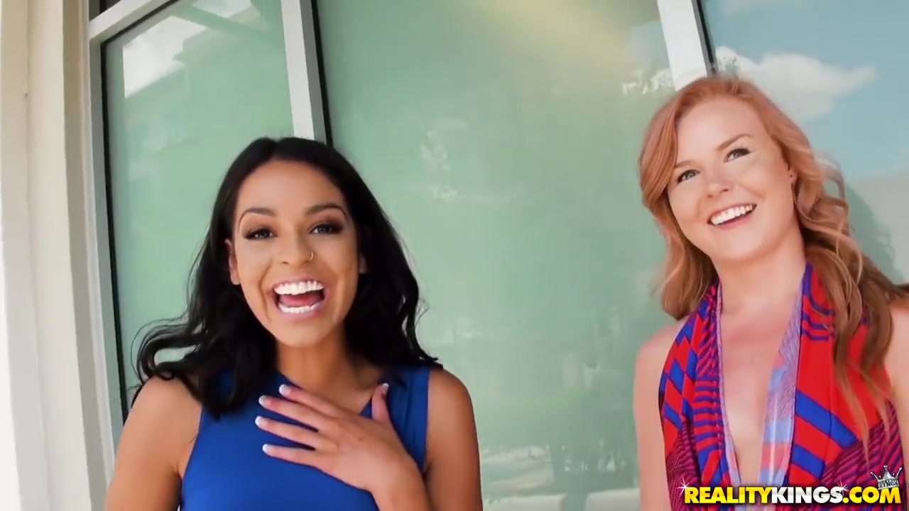 Beautiful Lesbian Rides On Strapped Cock - Vienna Black, Holly S And Holly Hanson