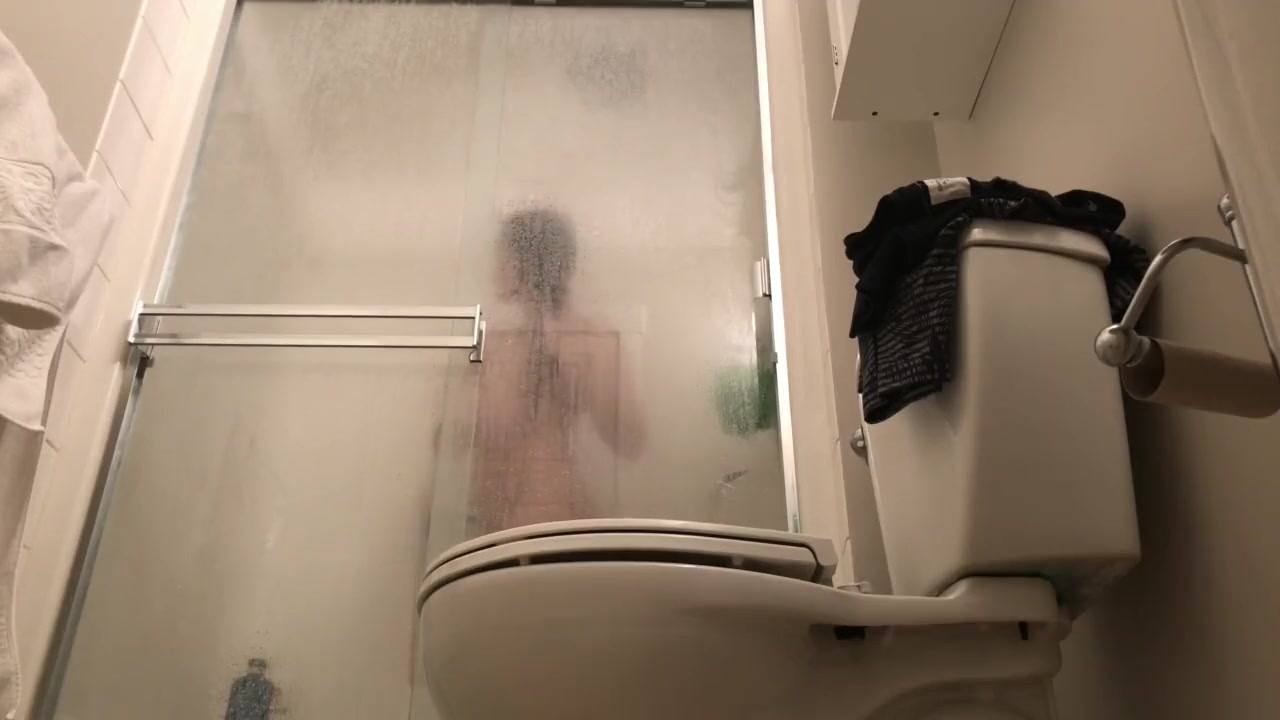 Bubble Butt teenager 18+ SPIED in the shower! Cant believe im doing this to her