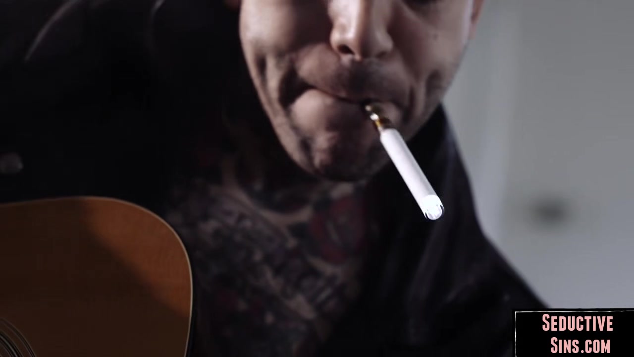 Inked band manager sucks before doggystyle