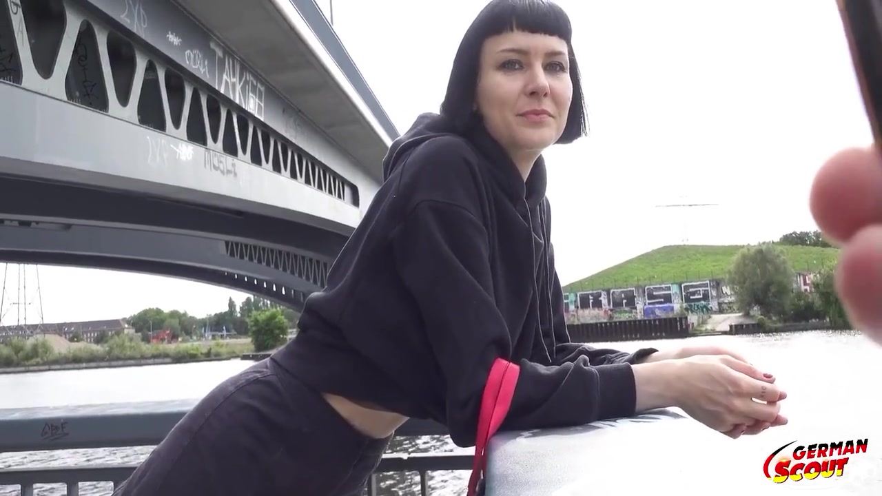 Delfine Dahlia - Tall Skinny French Girl Pickup And Talk To Casting Fuck