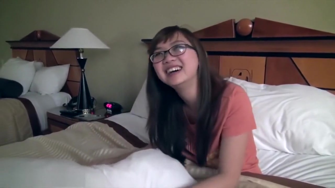 Cute busty asian girlfriend fngers