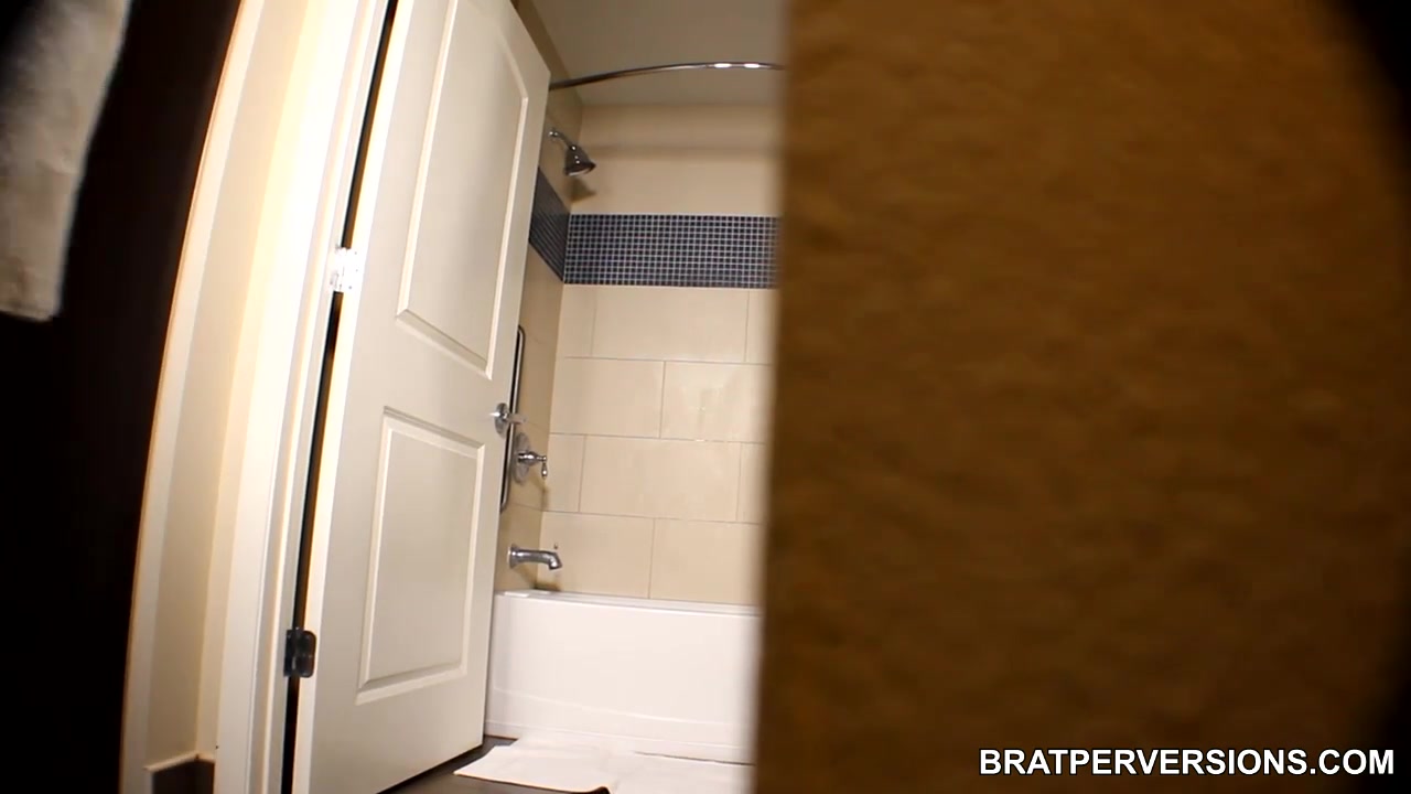 : Blondes Caught - Brat Perversions