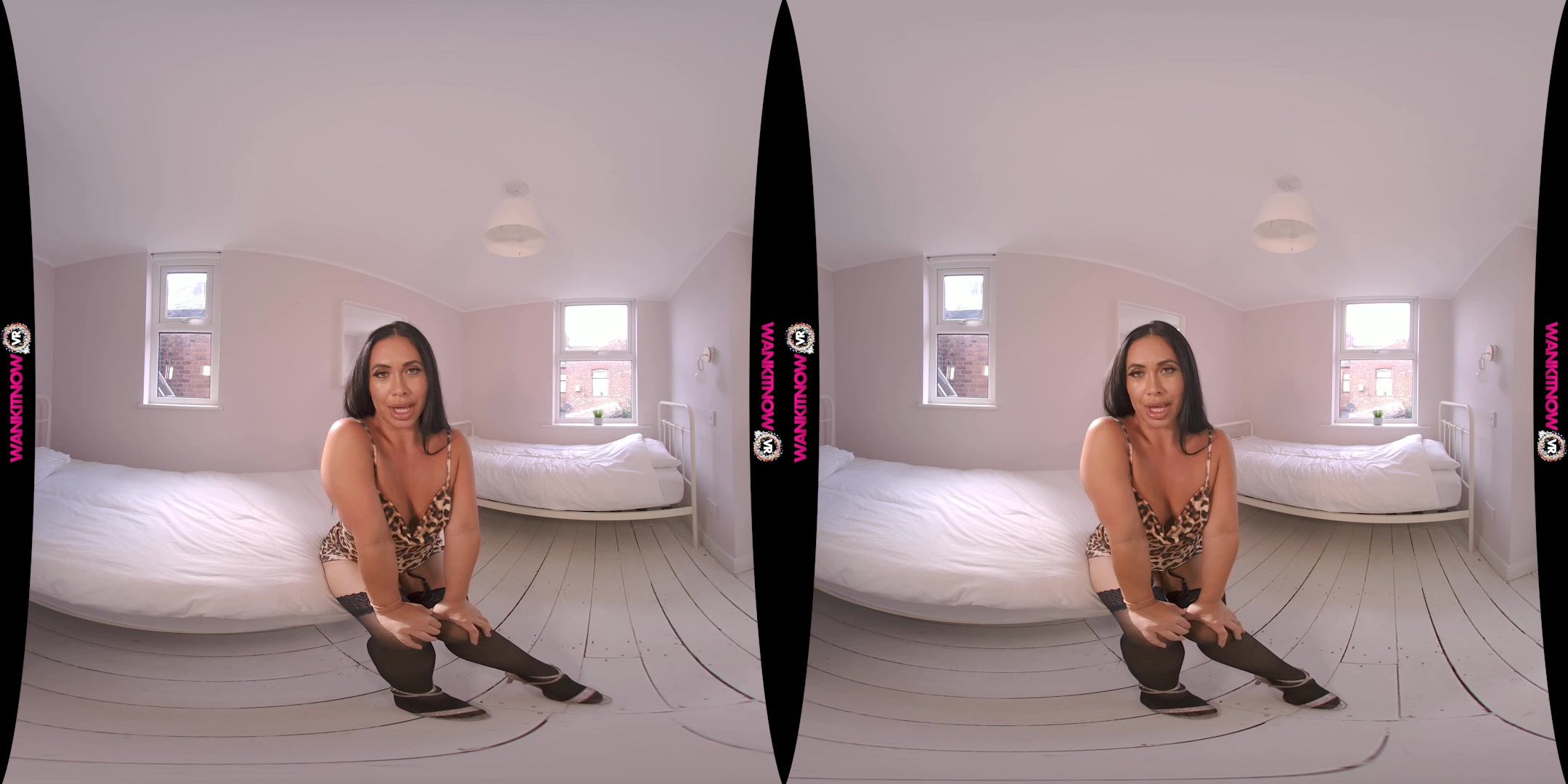 Hurry & Wank! featuring Hannah Shaw - WankitNowVR