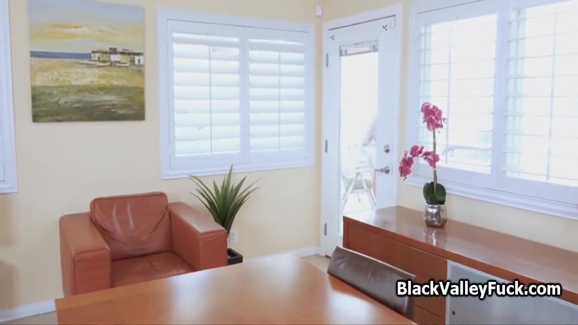 Big Tit Black Filled With White Dick 6 Min