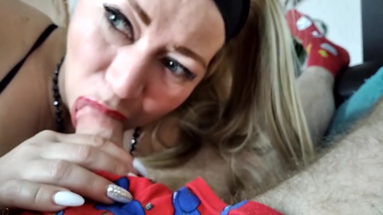 Romantic Fucking Of A Mature Married Couple... Fisting, Dogging, Blowjob