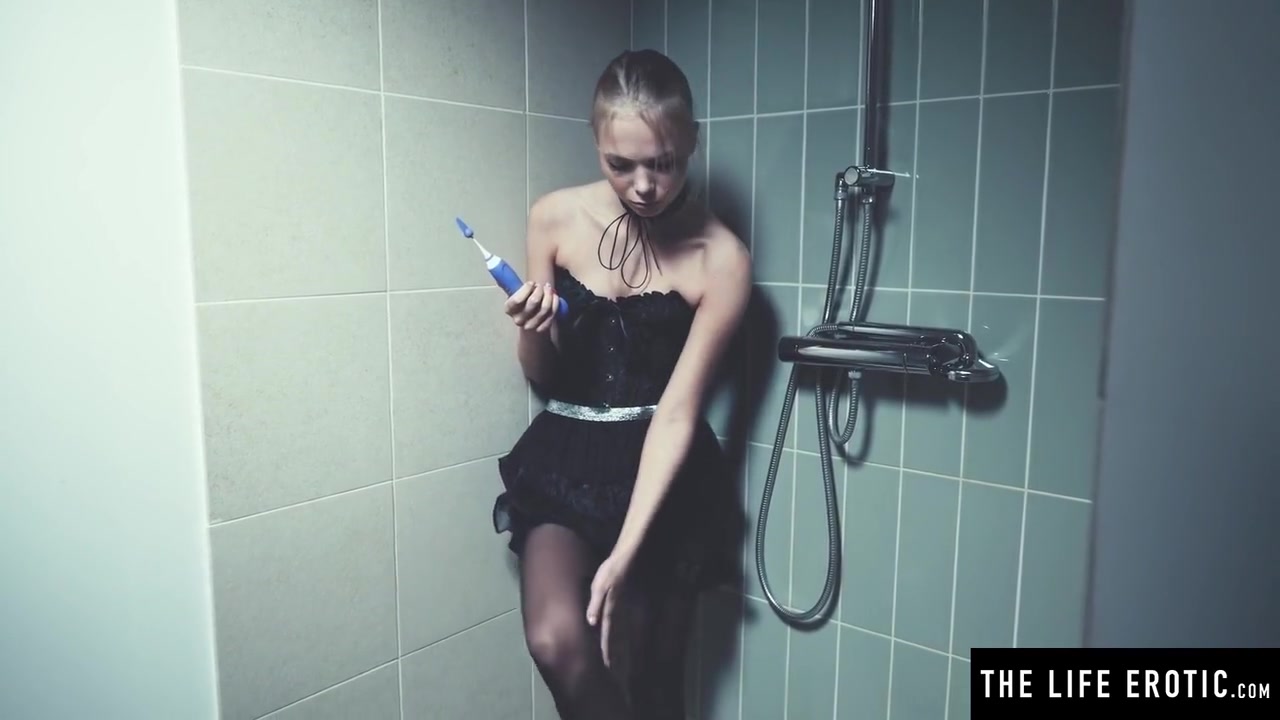 Gothic Nympho - Watch Stunning Blonde Oil Up Her Pussy For An Intense Massage
