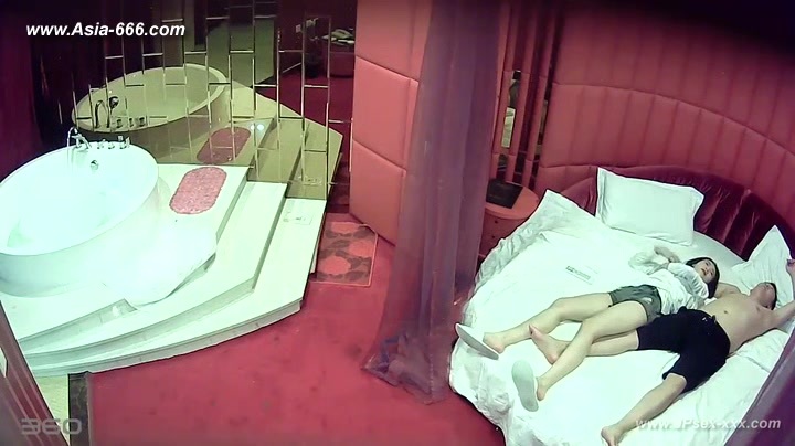 Hackers use the camera to remote monitoring of a lover's home life.256