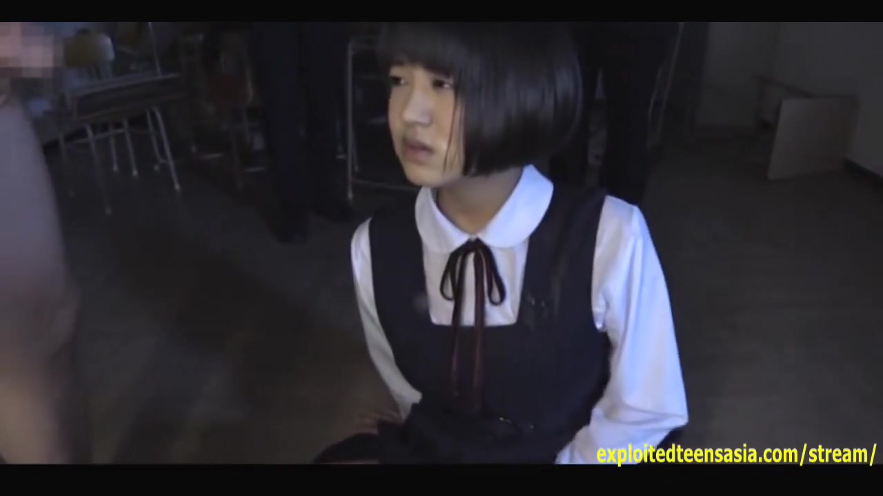 An Kosh Jav teen 18+ Subjected To Gallons Of Piss From 10 Guys In A Classroom Extreme Scene Drinks Piss From Glass