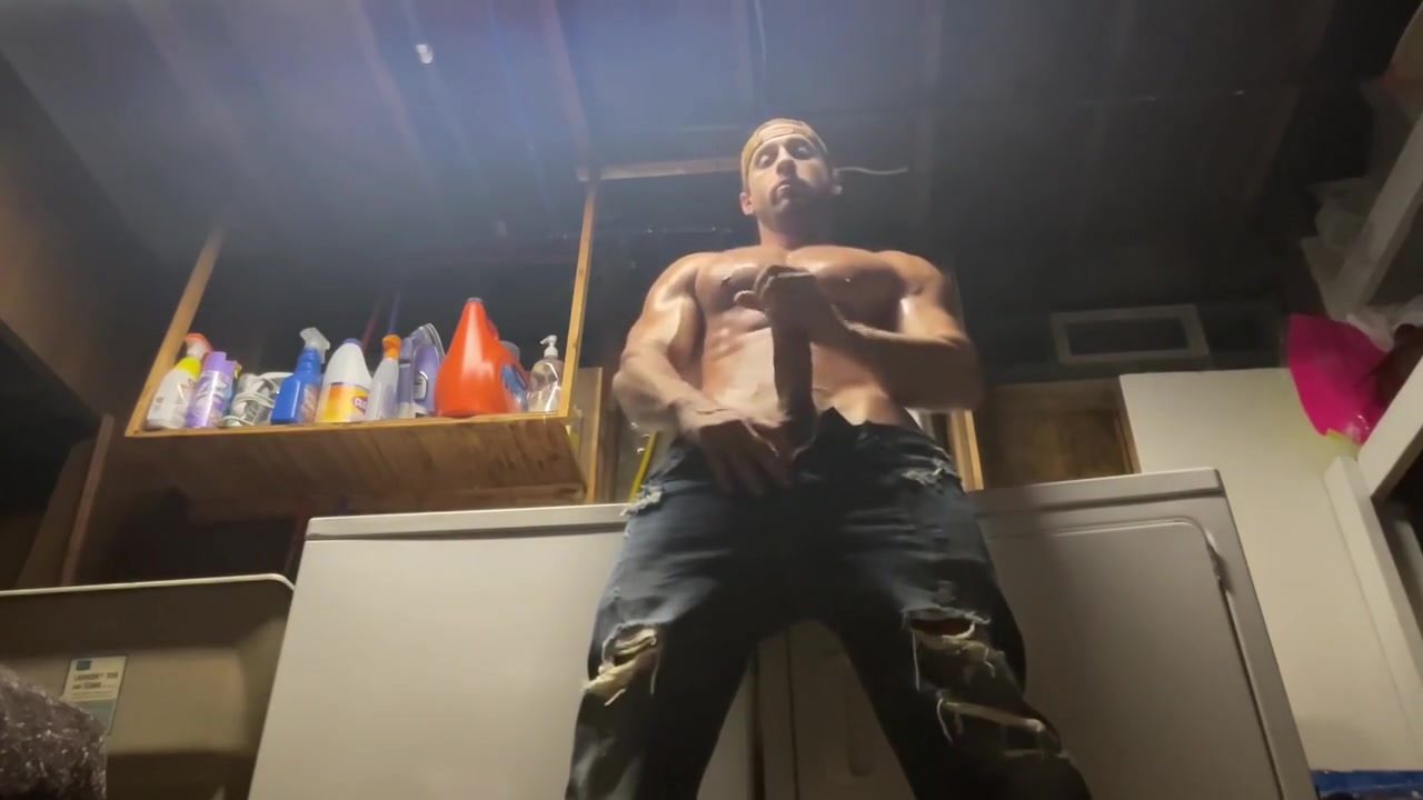 Dom King - Muscle Jerk Flex