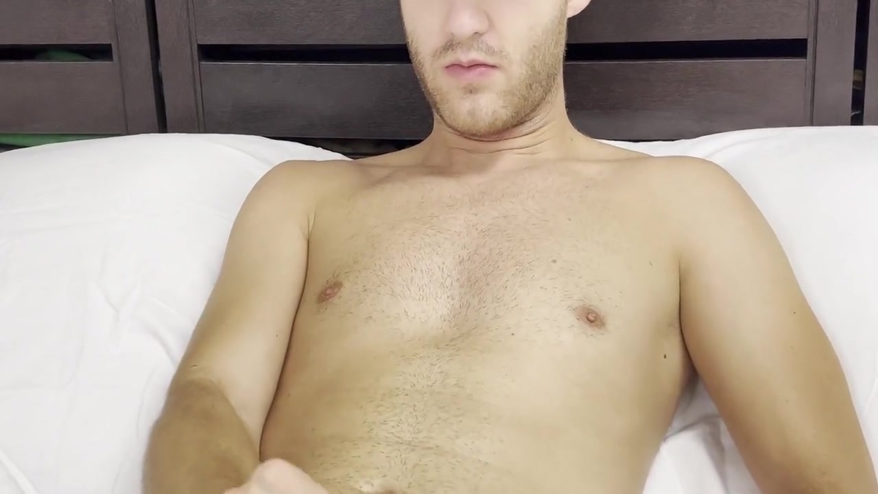 Straight Guy With Huge Cock Jerking Off