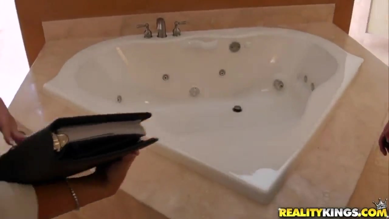 Beautiful blond agent having sex in a new house
