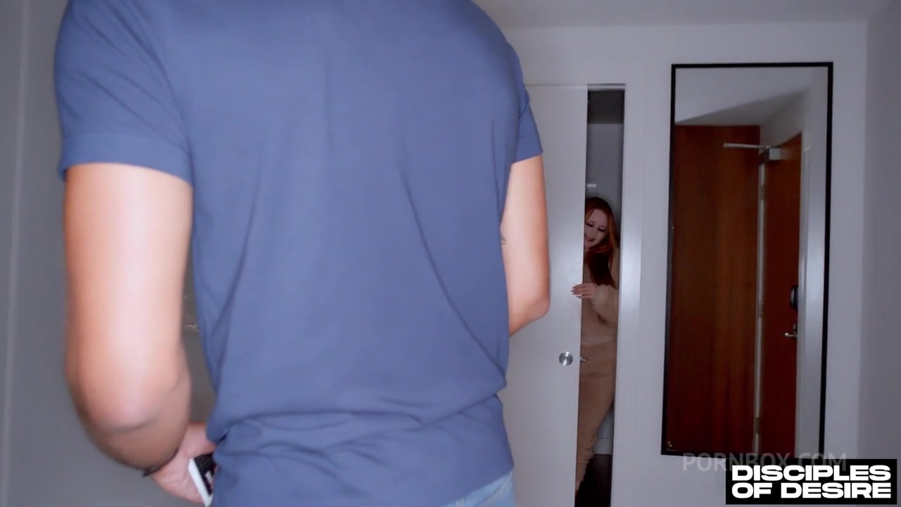 SKYE MAE PISS FUCK PLAYTIME W/ ALEX JONES - PissVids