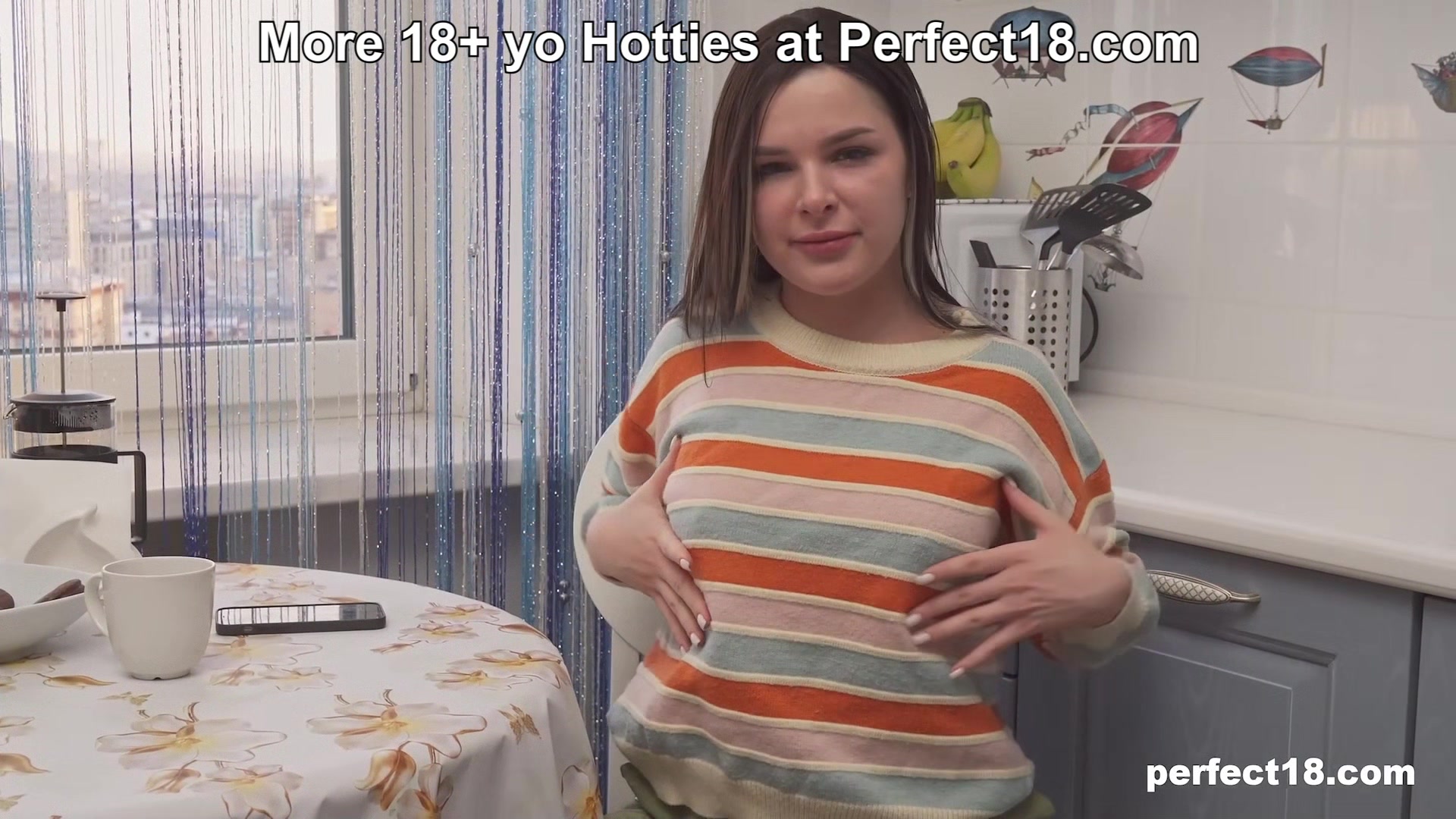 Perfect18 Morning Masturbation Routine with Kennia Lex